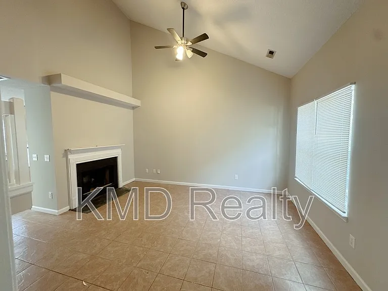 5745 Prescott Ct — Photo 6