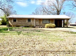 729 10th St NE, Red Bay, AL 35582