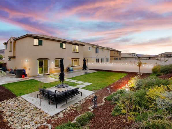 24278 Fair Oaks Ct, Menifee, CA 92584