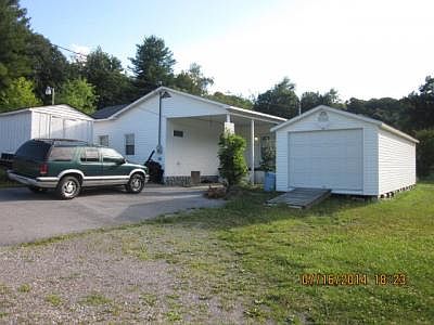 2nd image of 114 Oscar Ct