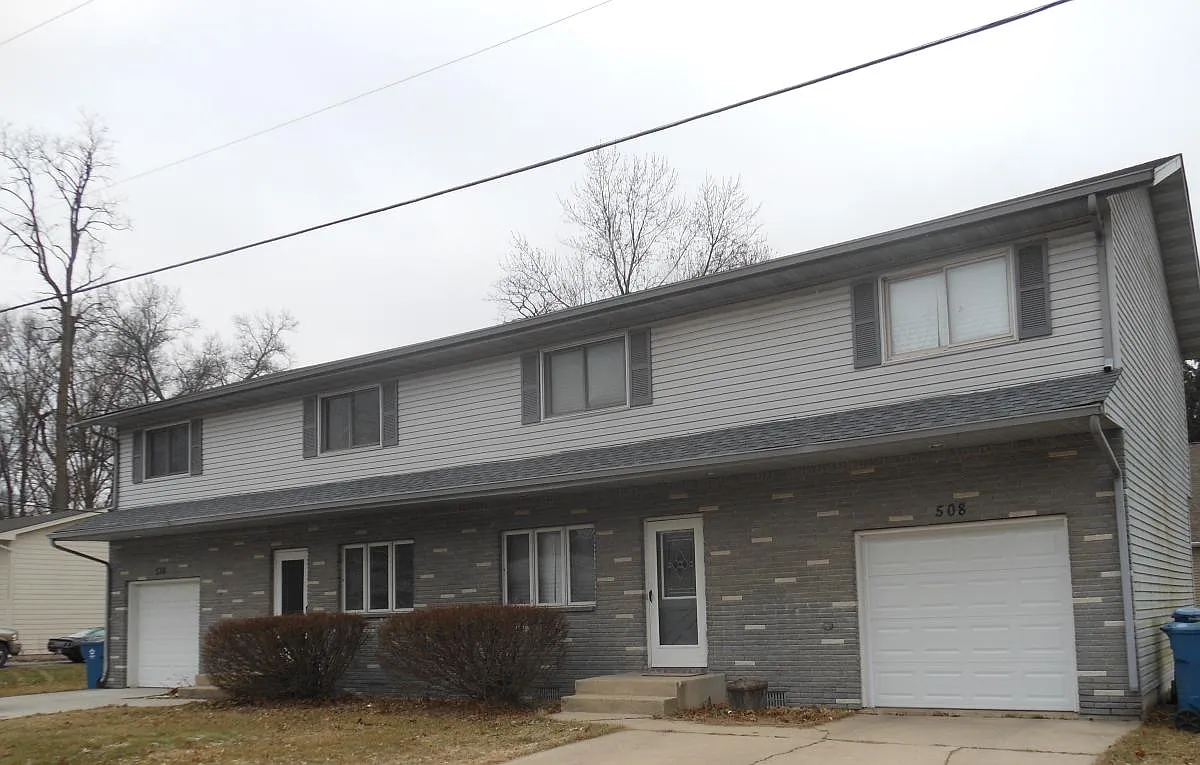 3 bed, 1.5 bath, 1400 sqft, $1,850 — Photo 1