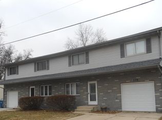 510 S 19th St, Chesterton, IN 46304
