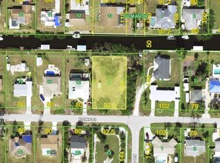 942 E 2nd St #13, Englewood, FL 34223