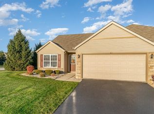 863 Rockwell Ln, Dyer, IN 46311