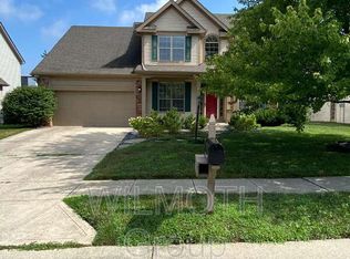 10578 Prairie Fox Dr, Fishers, IN 46037