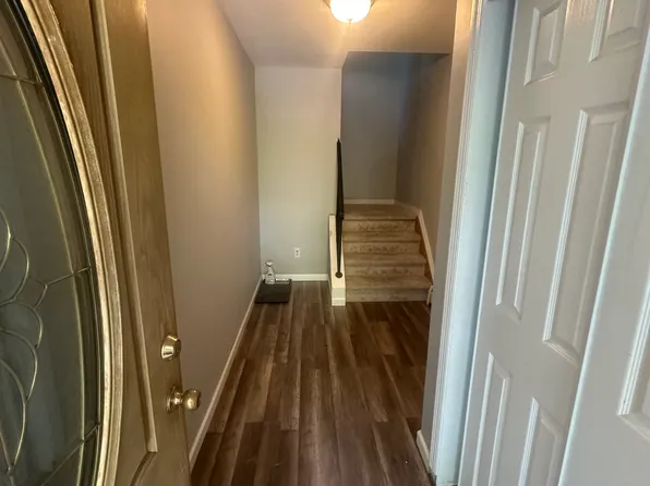 263 Nassau Rd APT 2, Huntington, NY 11743
