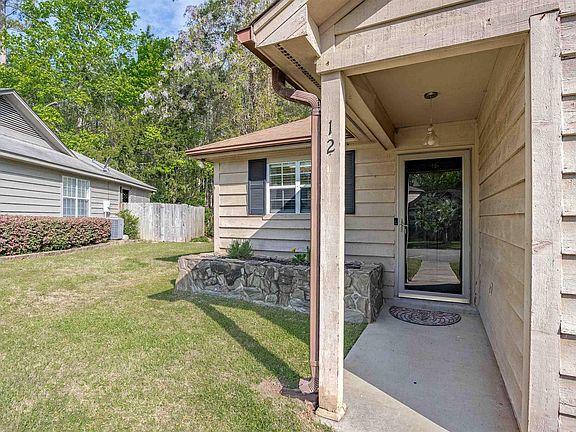 2nd image of 12 Shuler Cir