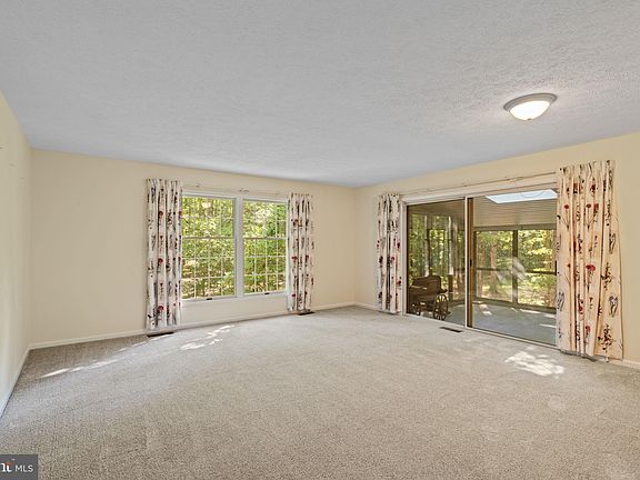 4th image of 13247 Blackwood Dr