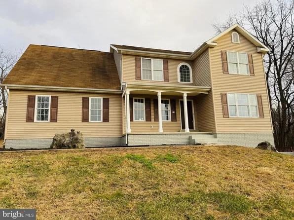 1812 Files Cross Rd, Martinsburg, WV 25404