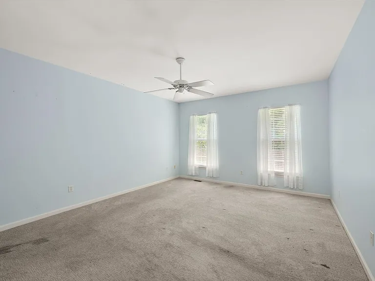 9 Penhurst Ct — Photo 23