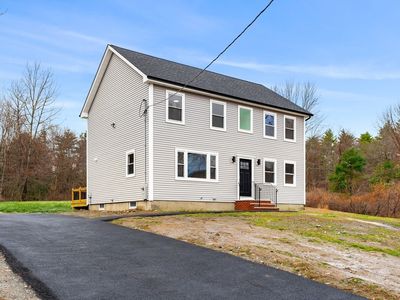 11 W Whitehall Rd, Amesbury, MA, 01913