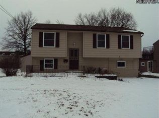 5307 Willowcrest Dr, Youngstown, OH