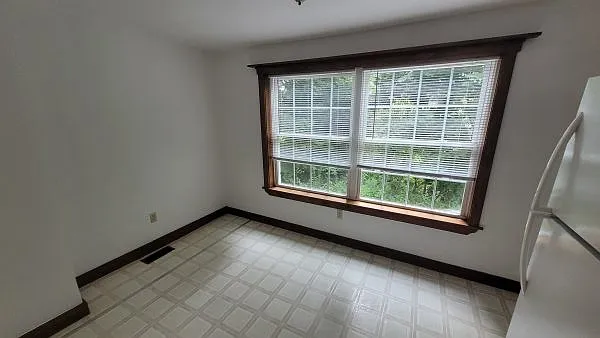 3 bed, 1760 sqft, $1,850 — Photo 4