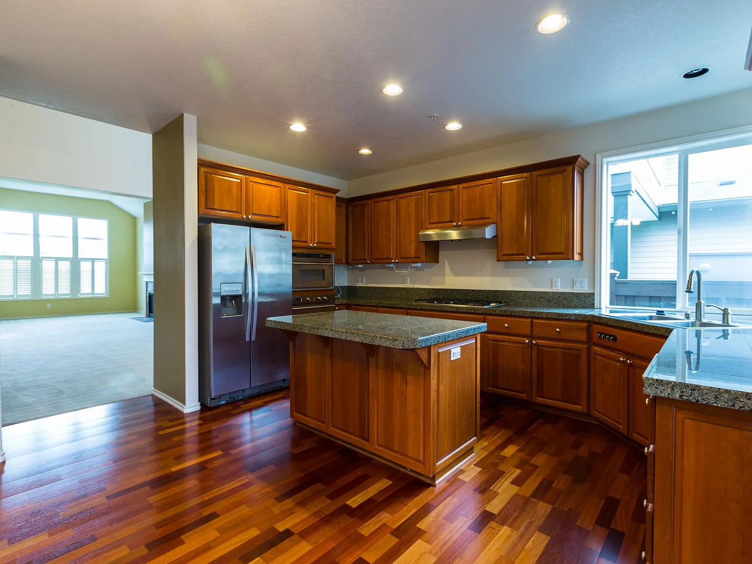29289 SW Charlotte Ln — Photo 4