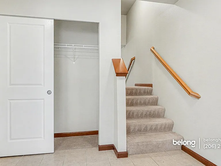 1622 98th Pl SW — Photo 4