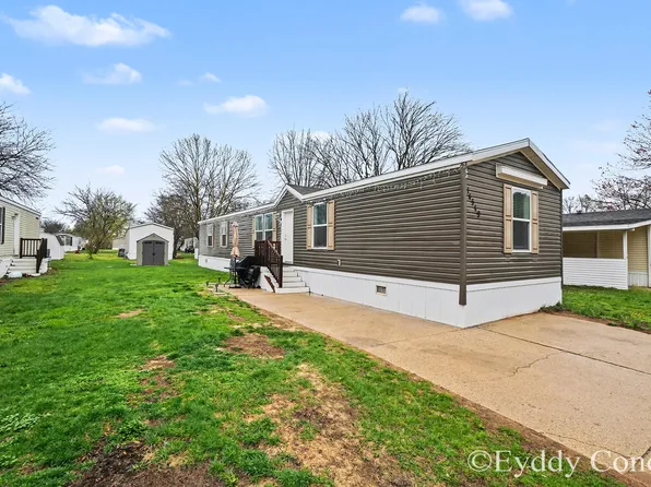 14549 Shady Holw, West Olive, MI 49460