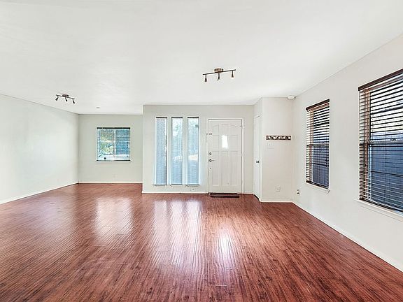 5th image of 5108 Emerald Forest Dr