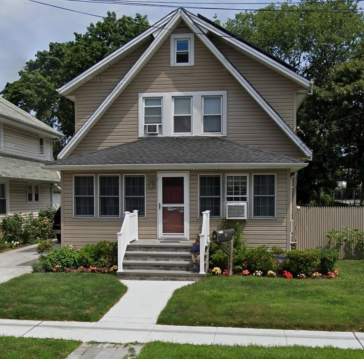 2 bed, $3,100 — Photo 1