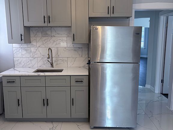 5th image of 3406 N Tripp Ave Floor 2