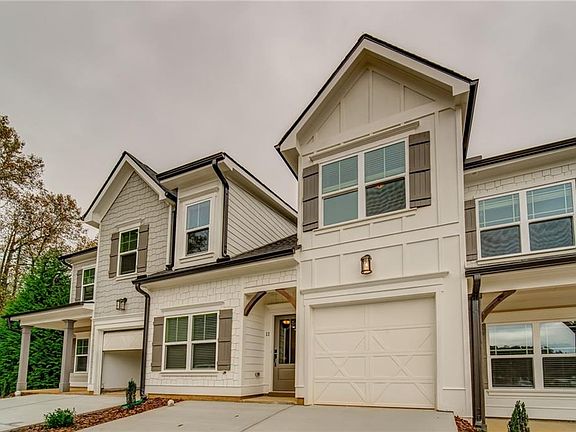 2nd image of 47 Towne Villas Dr #8