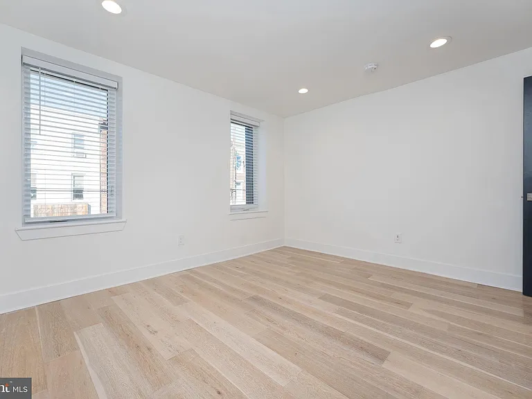2517 Cedar St #2 — Photo 14