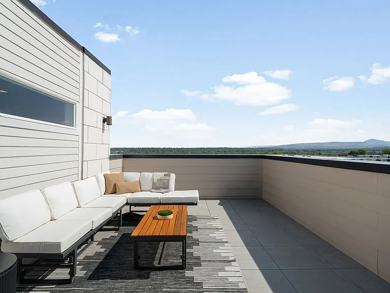 5125 Queen Ct — Photo 37