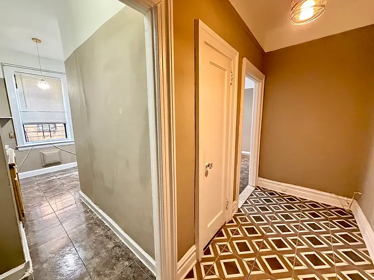 8500 4th Ave #1B — Photo 3