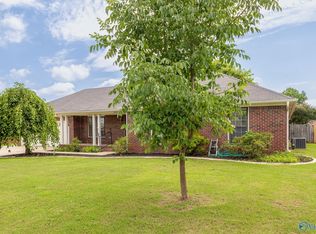 2914 Carrington Dr SW, Decatur, AL 35603