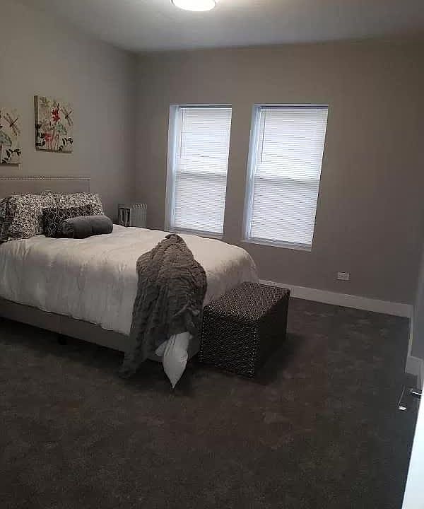 2nd image of 5256 S King Dr #3A