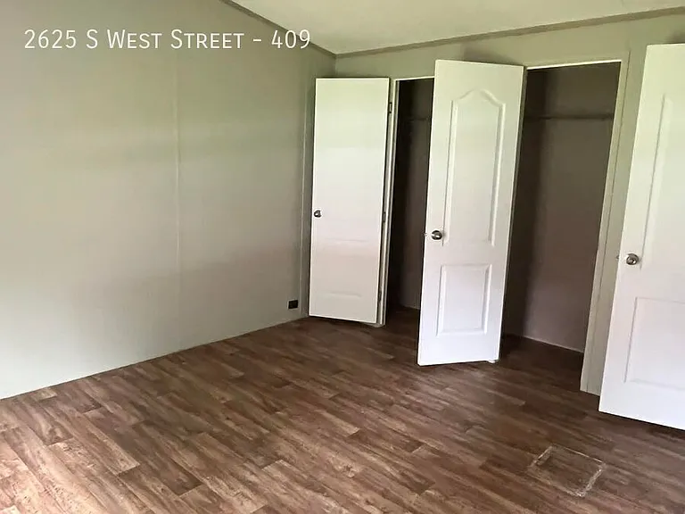 2625 S West St #409 — Photo 2