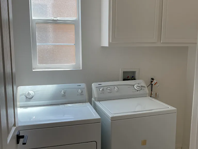 1837 Seasons St — Photo 20