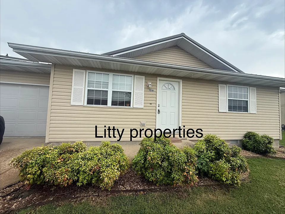 1516 Fair Park Cir