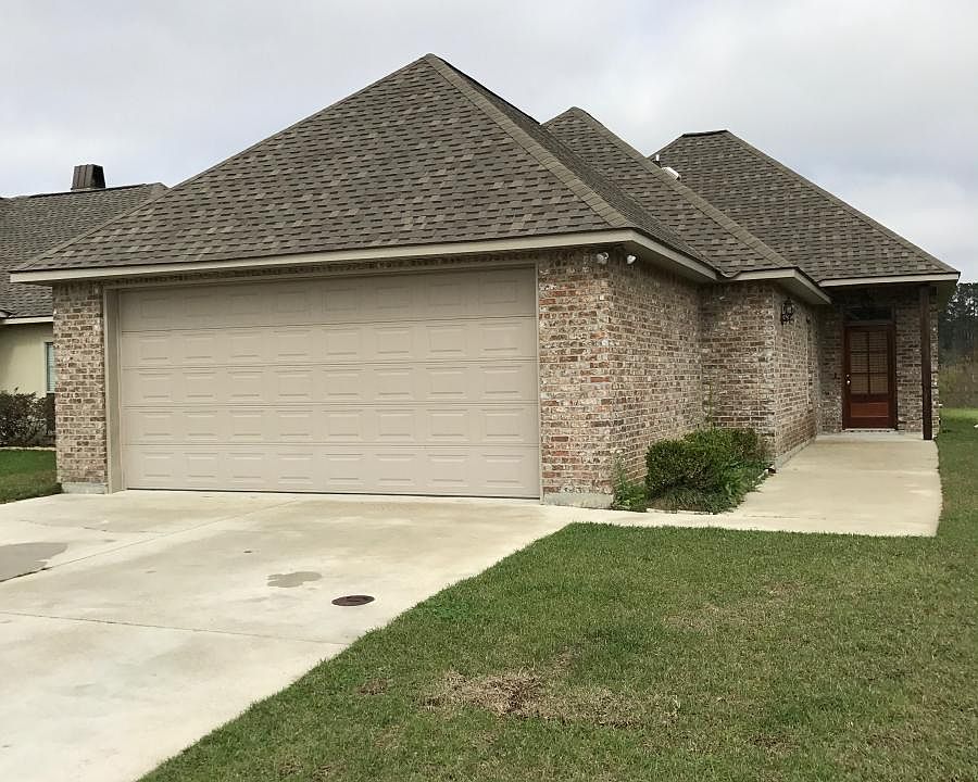 1st image of 15075 Coldwater Dr