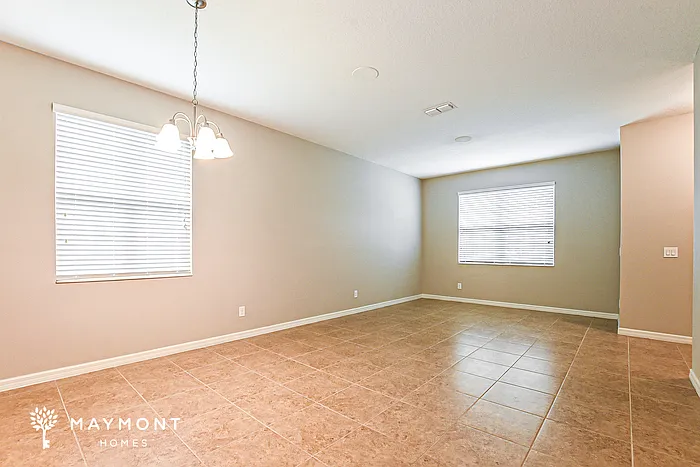 4 bed, 2.0 bath, 1932 sqft, $2,245 — Photo 3