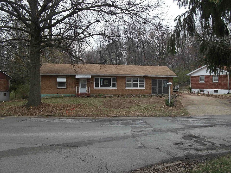 1st image of 8341 Hawkesbury Dr