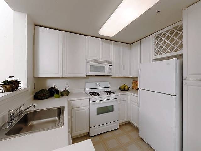 Open Kitchen