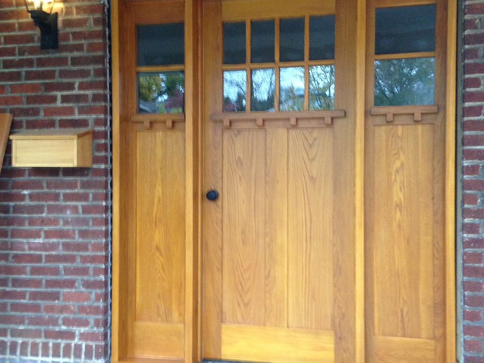 2nd image of 208 E Chilhowie Ave