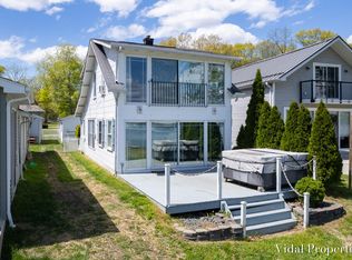 8929 Waruf Ave, Portage, MI 49002