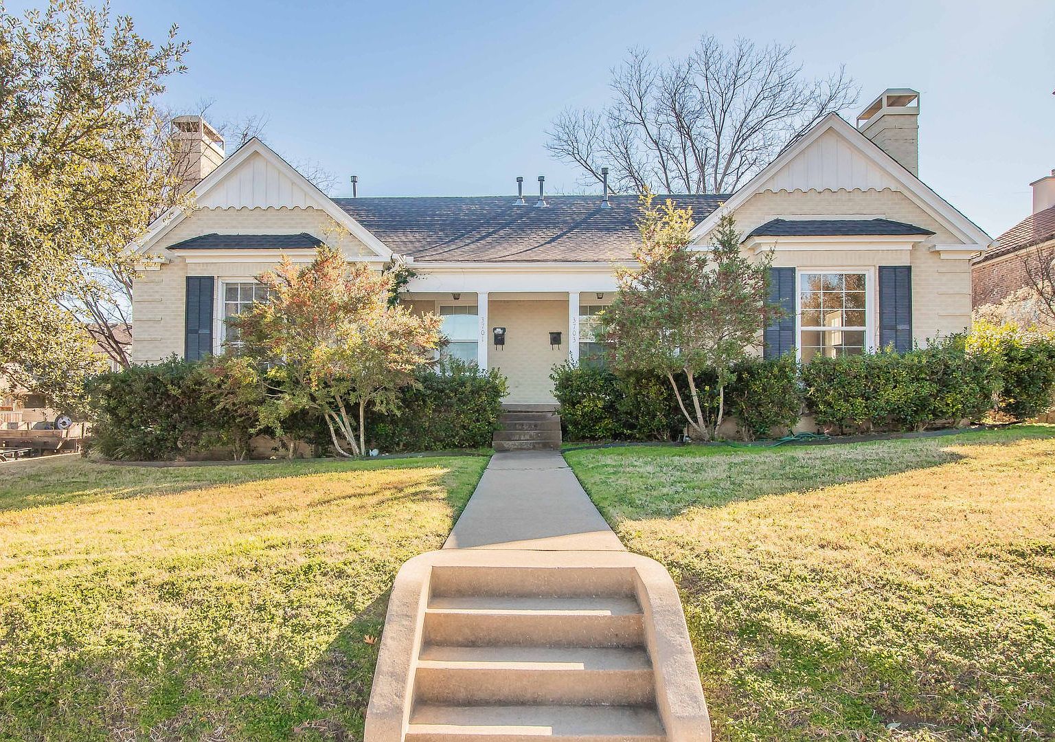 3701 W 4th St, Fort Worth, TX 76107 | Zillow