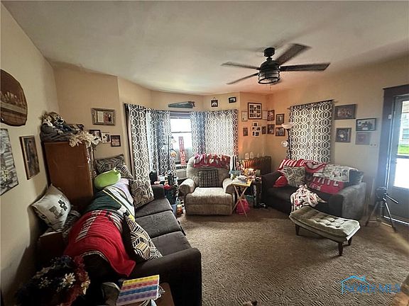 2nd image of 348 W South St