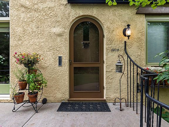 5th image of 1204 Cedar Lake Rd S