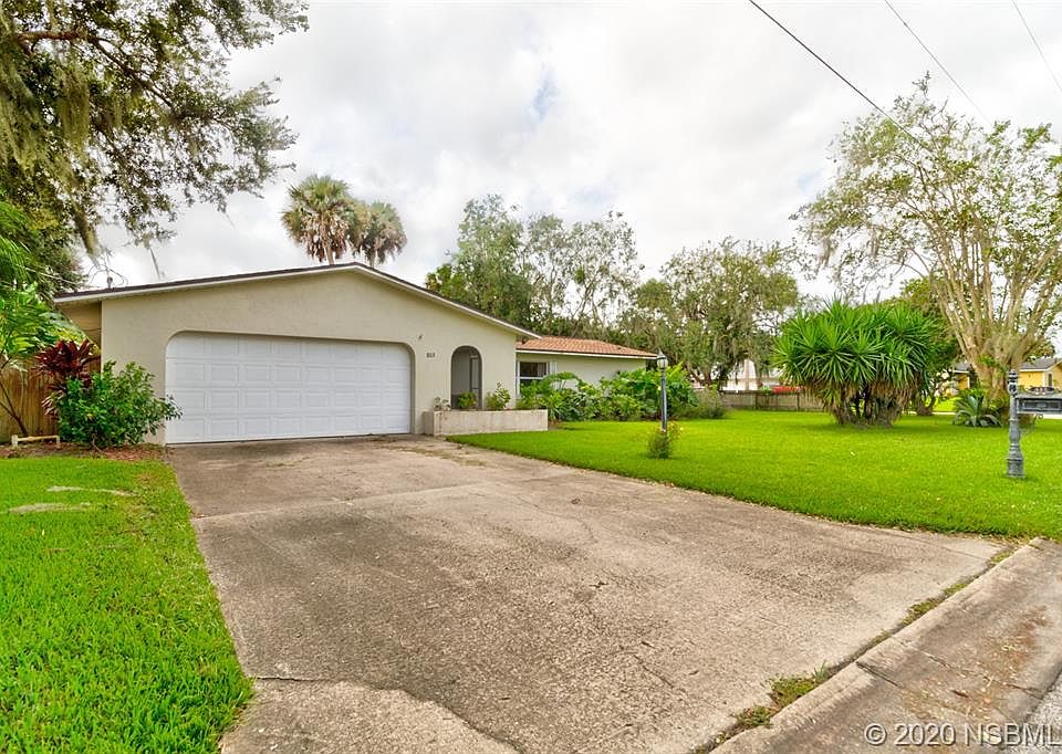 1st image of 803 Sandwedge Dr