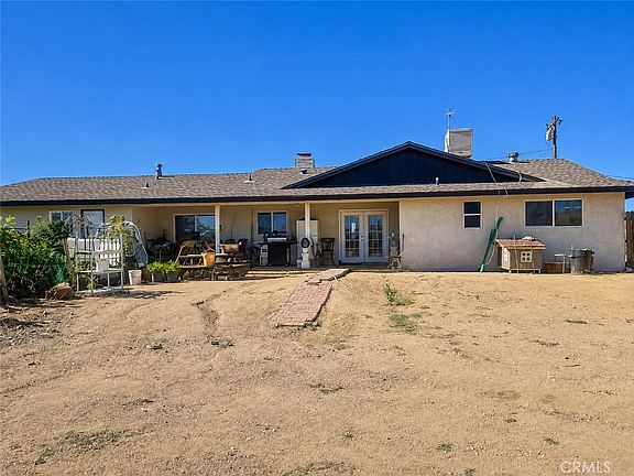3rd image of 18509 Yuba St