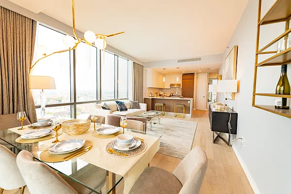 Rented by Chase Global M Realty LLC | media 41