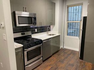 23-19 Steinway St #1, Astoria, NY 11105