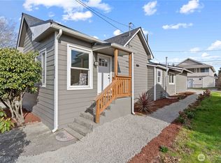 5526 20th Ave S, Seattle, WA 98108