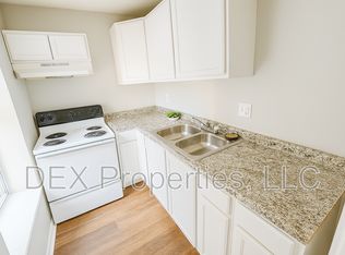 1324 Academy Ave APT C, Saint Louis, MO 63113