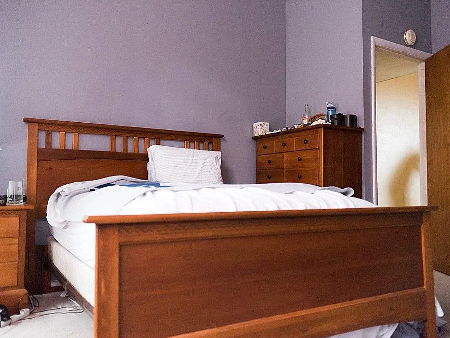 1 bed, 900 sqft, $1,100 — Photo 3
