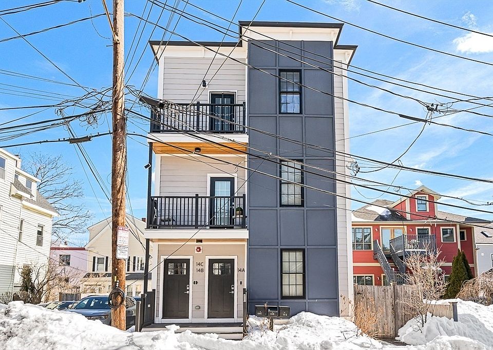 1st image of 14 Carlton St #B
