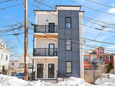 14 Carlton St #B, Somerville, MA, 02143